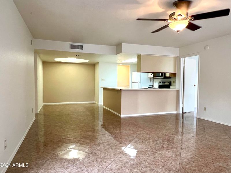 2855 S Extension Rd #127, Mesa, AZ 85210