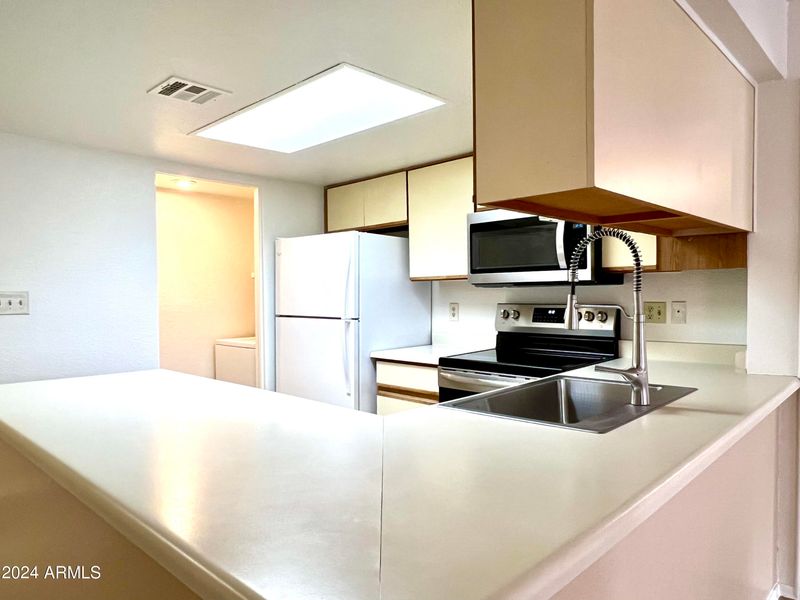 2855 S Extension Rd #127, Mesa, AZ 85210