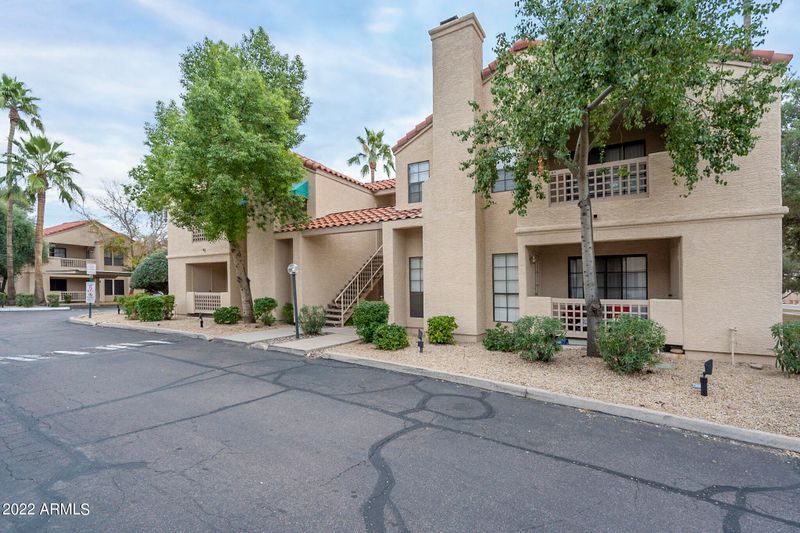 2855 S Extension Rd #202, Mesa, AZ 85210