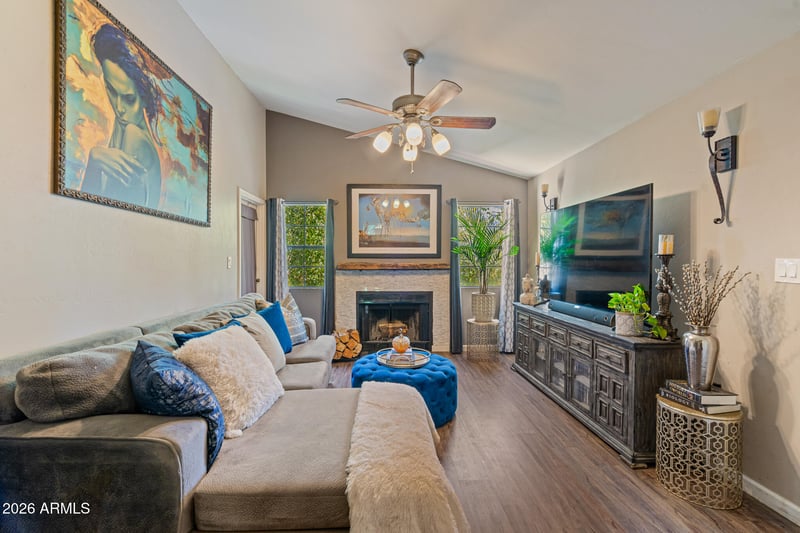 2855 S Extension Rd #210, Mesa, AZ 85210