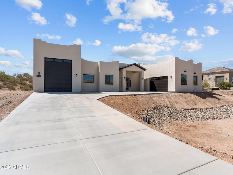 2855 W Percheron Rd, Wickenburg, AZ 85390