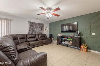 28572 Dolomite Ln, San Tan Valley, AZ 85143