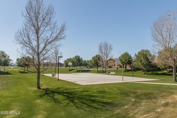 2858 Spring Wheat Ct, Gilbert, AZ 85296