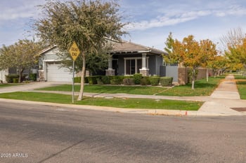 2858 Spring Wheat Ct, Gilbert, AZ 85296