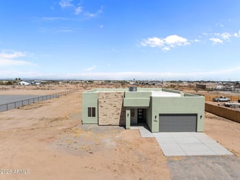28583 257th Dr, Wittmann, AZ 85361