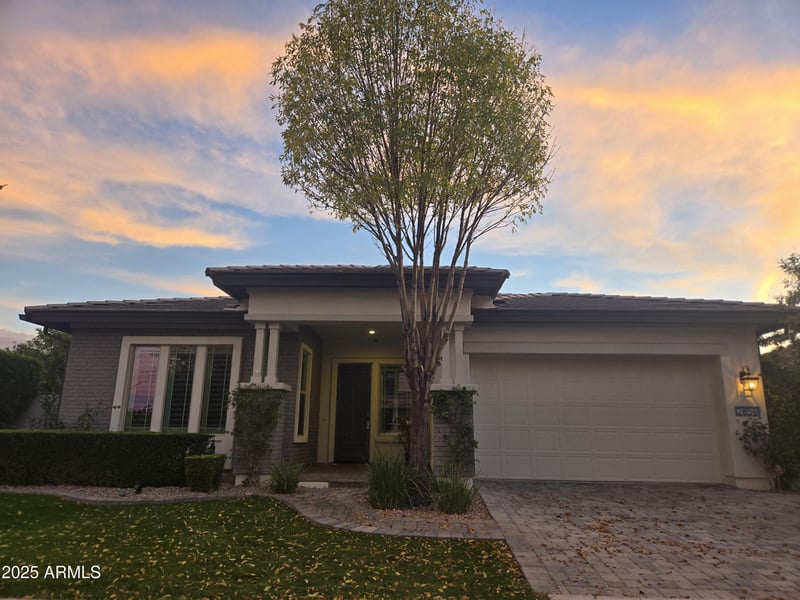 2859 Arabian Dr, Gilbert, AZ 85296