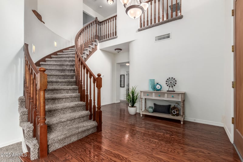 2859 Millbrae Ln, Gilbert, AZ 85234