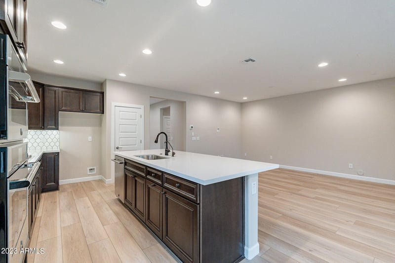 286 Citrus Hollow Way, Queen Creek, AZ 85140
