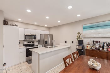 286 Palomino Dr #104, Chandler, AZ 85225