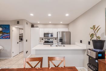 286 Palomino Dr #104, Chandler, AZ 85225