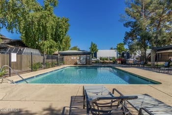 286 W Palomino Dr #15, Chandler, AZ 85225