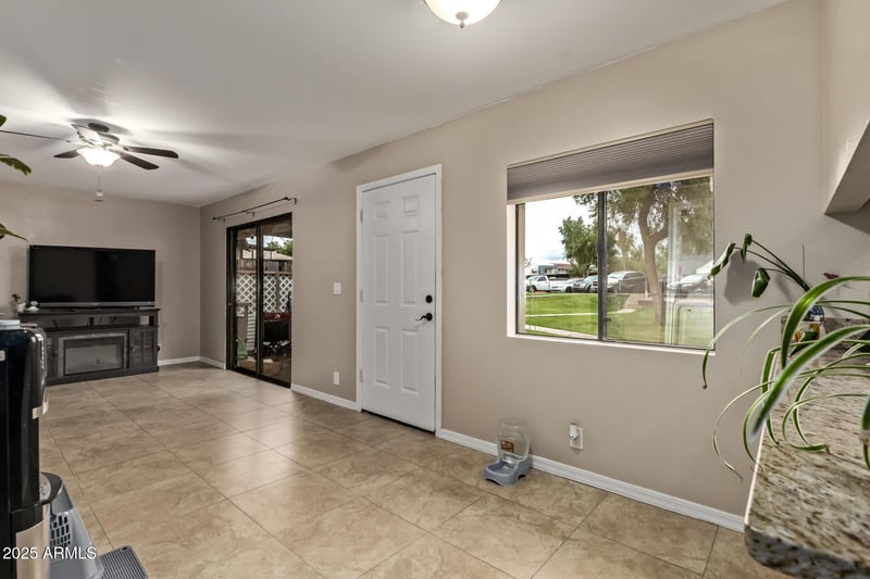 286 W Palomino Dr #85, Chandler, AZ 85225