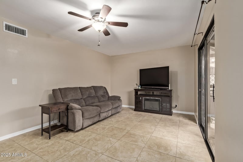 286 W Palomino Dr #85, Chandler, AZ 85225