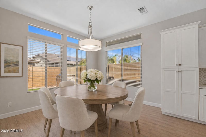 2860 Pinto Dr, Gilbert, AZ 85296