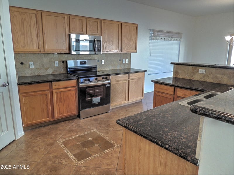 2860 Pinto Valley Rd, San Tan Valley, AZ 85143