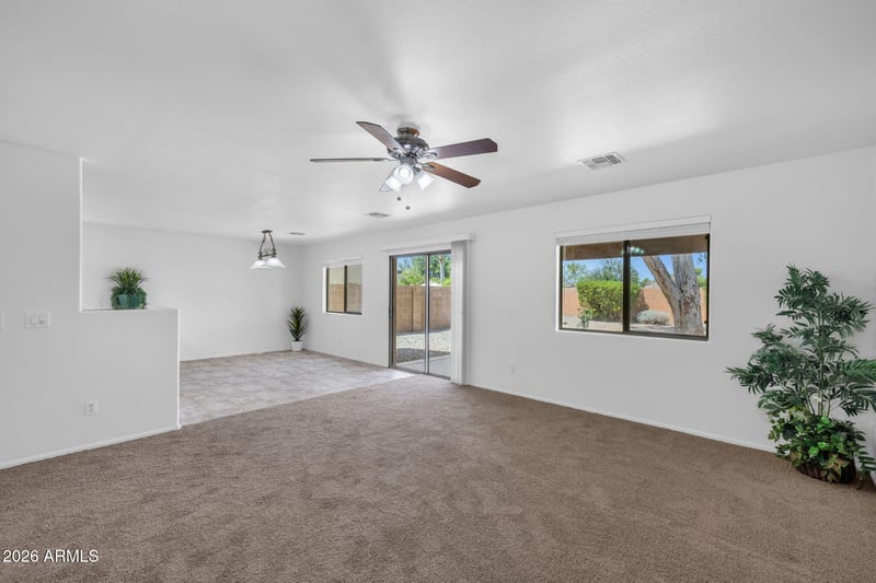 28609 Dolomite Ln, San Tan Valley, AZ 85143