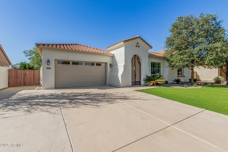 2861 Alexander Ct, Gilbert, AZ 85298