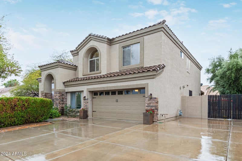 2861 Brooks Ct, Gilbert, AZ 85296