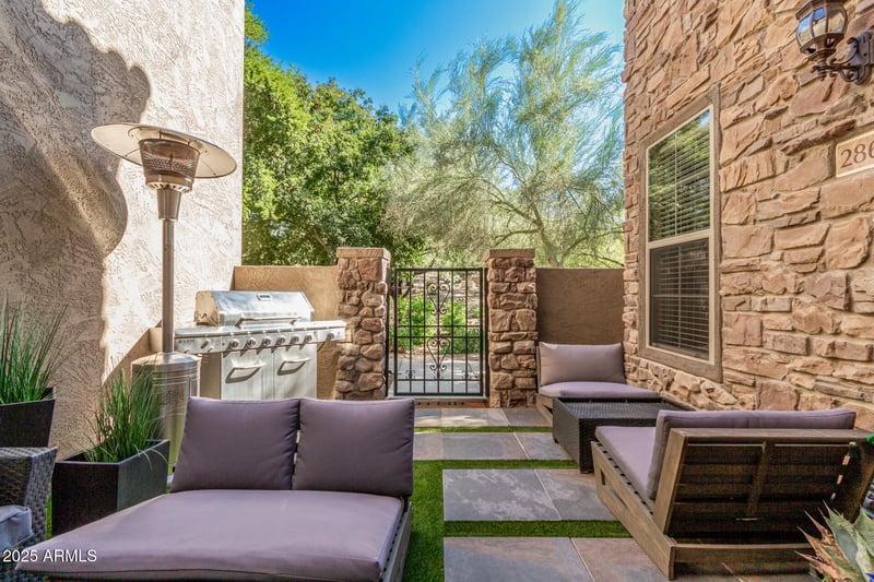 28613 21st Ave, Phoenix, AZ 85085