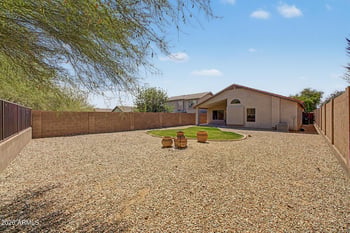 28621 21st Ln, Phoenix, AZ 85085