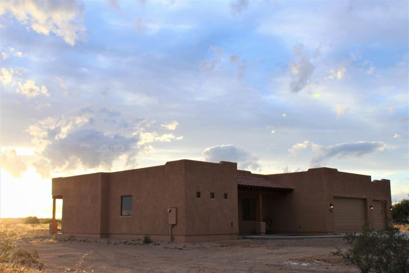 28628 N 252nd Dr, Wittmann, AZ 85361