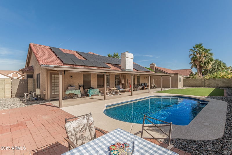 2863 E Norwood St, Mesa, AZ 85213