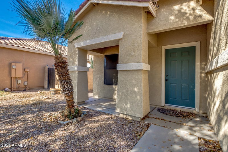 2864 W Hayden Peak Dr, San Tan Valley, AZ 85144