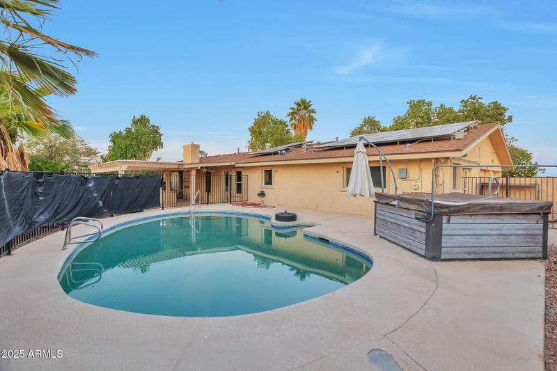 28648 165th Ave, Surprise, AZ 85387