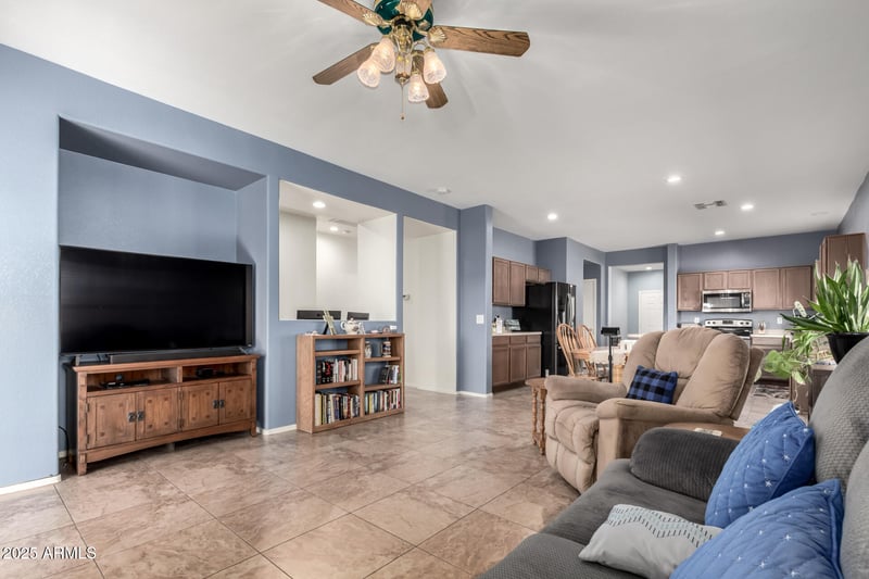 2865 Cathy Dr, Gilbert, AZ 85296