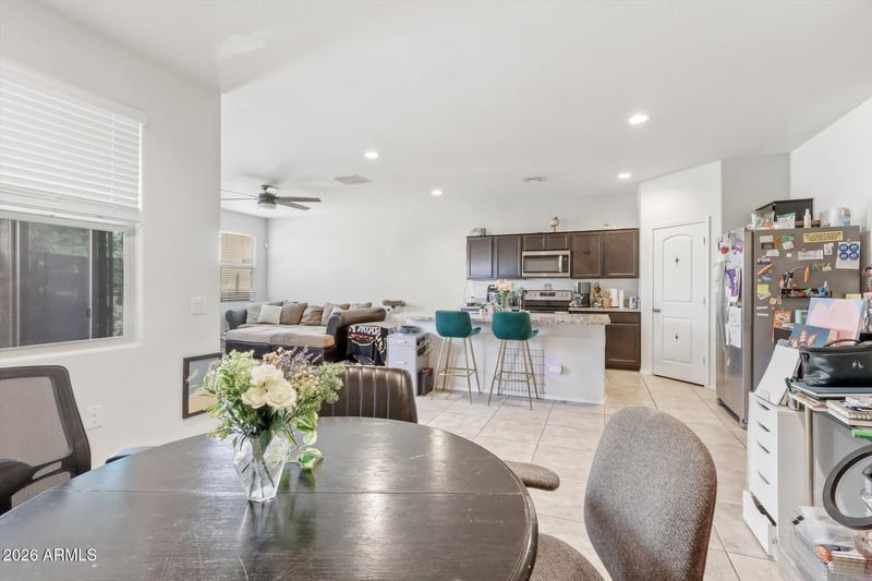 28658 Geode Dr, San Tan Valley, AZ 85143
