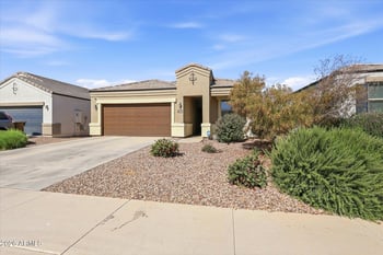 28658 Geode Dr, San Tan Valley, AZ 85143