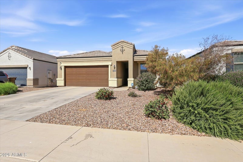 28658 Geode Dr, San Tan Valley, AZ 85143