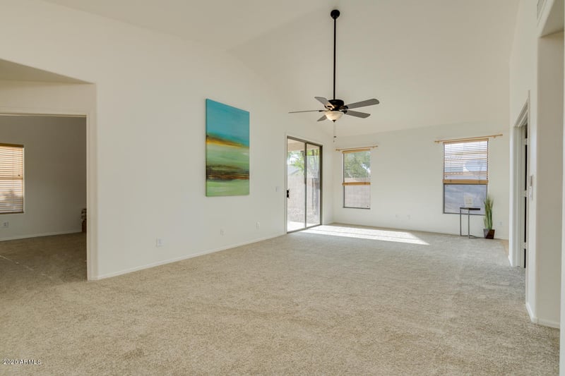 2866 S Lobo Cy, Mesa, AZ 85212