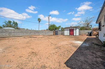 2866 W Diana Ave, Phoenix, AZ 85051