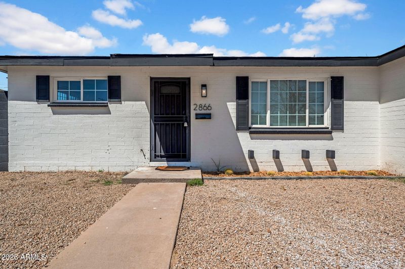2866 W Diana Ave, Phoenix, AZ 85051