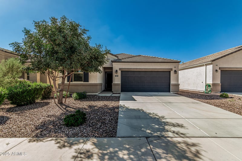 28670 Geode Dr, San Tan Valley, AZ 85143
