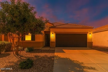 28670 Geode Dr, San Tan Valley, AZ 85143