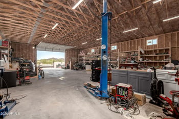 28673 N Thompson Rd, San Tan Valley, AZ 85144