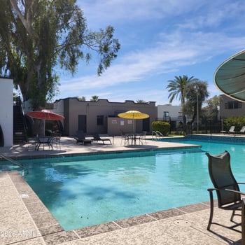 2868 Clarendon Ave, Phoenix, AZ 85016