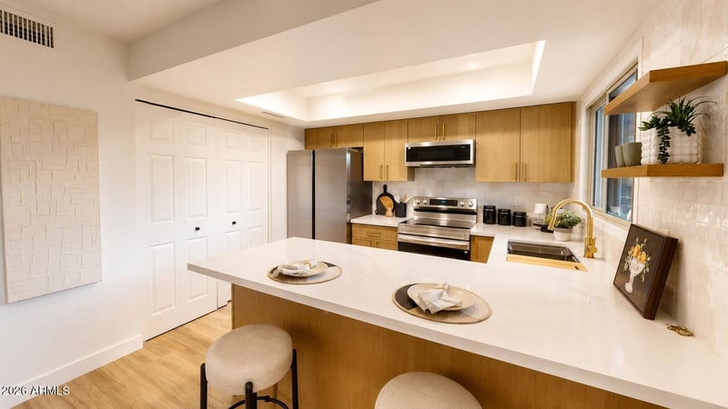 2868 Clarendon Ave, Phoenix, AZ 85016