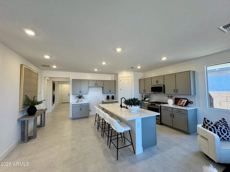 2868 E Mecklenburg Way, San Tan Valley, AZ 85143