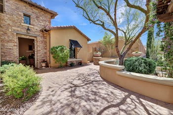 28689 67th Dr, Peoria, AZ 85383
