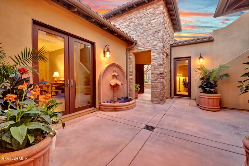 28689 67th Dr, Peoria, AZ 85383