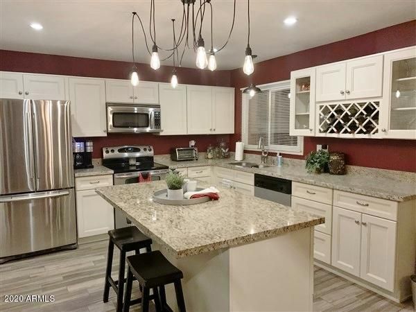 2869 E Fairmount Ave, Phoenix, AZ 85016