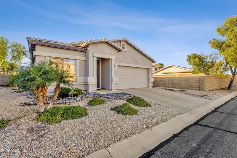 28698 Sedona Pl, San Tan Valley, AZ 85143