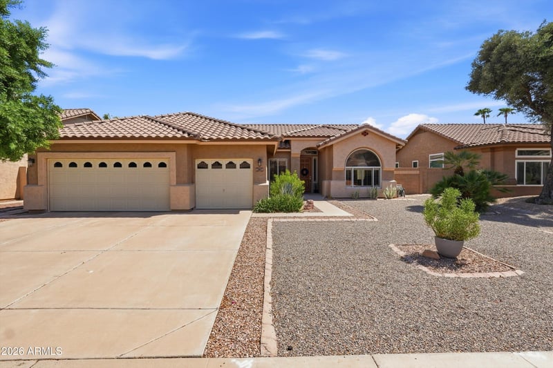 287 W Oxford Ln, Gilbert, AZ 85233