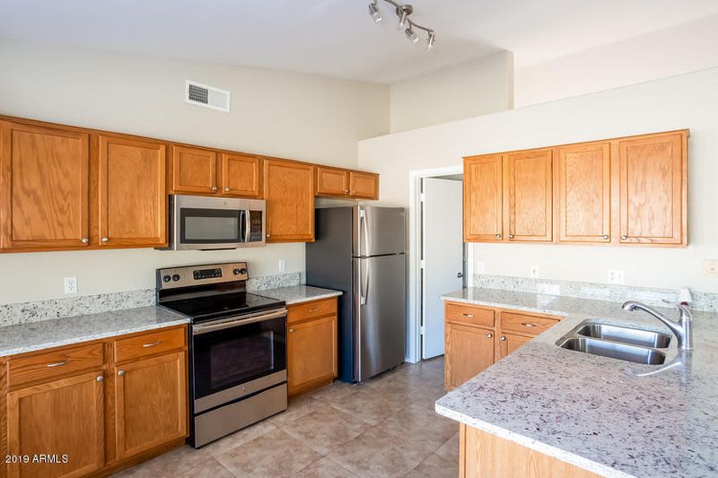2870 E Tyson Ct, Gilbert, AZ 85295