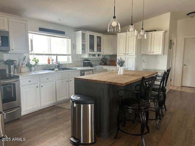 28707 205th Dr, Wittmann, AZ 85361