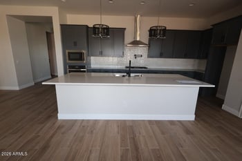 2872 Picual Ave, San Tan Valley, AZ 85140