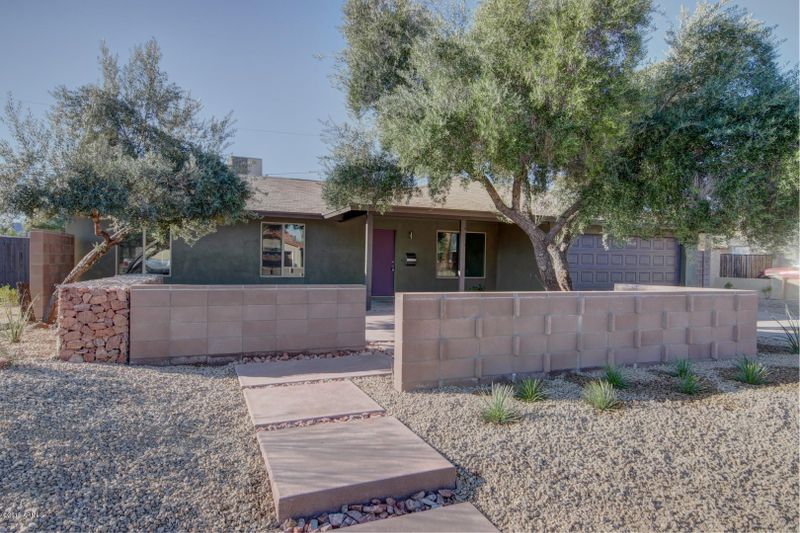 2873 E Beryl Ave, Phoenix, AZ 85028